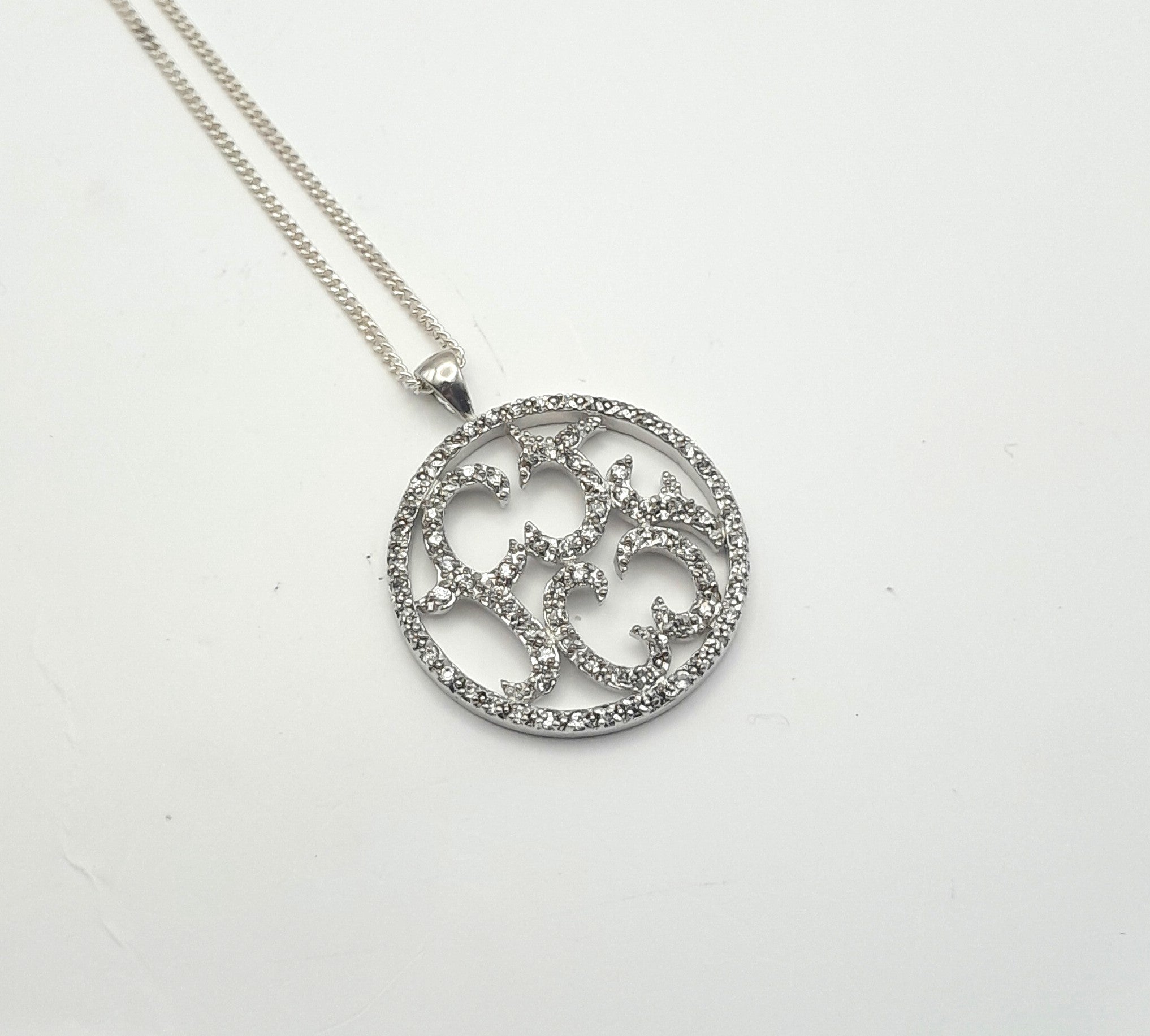 Sterling Silver Round Filigree Pendant Necklace
