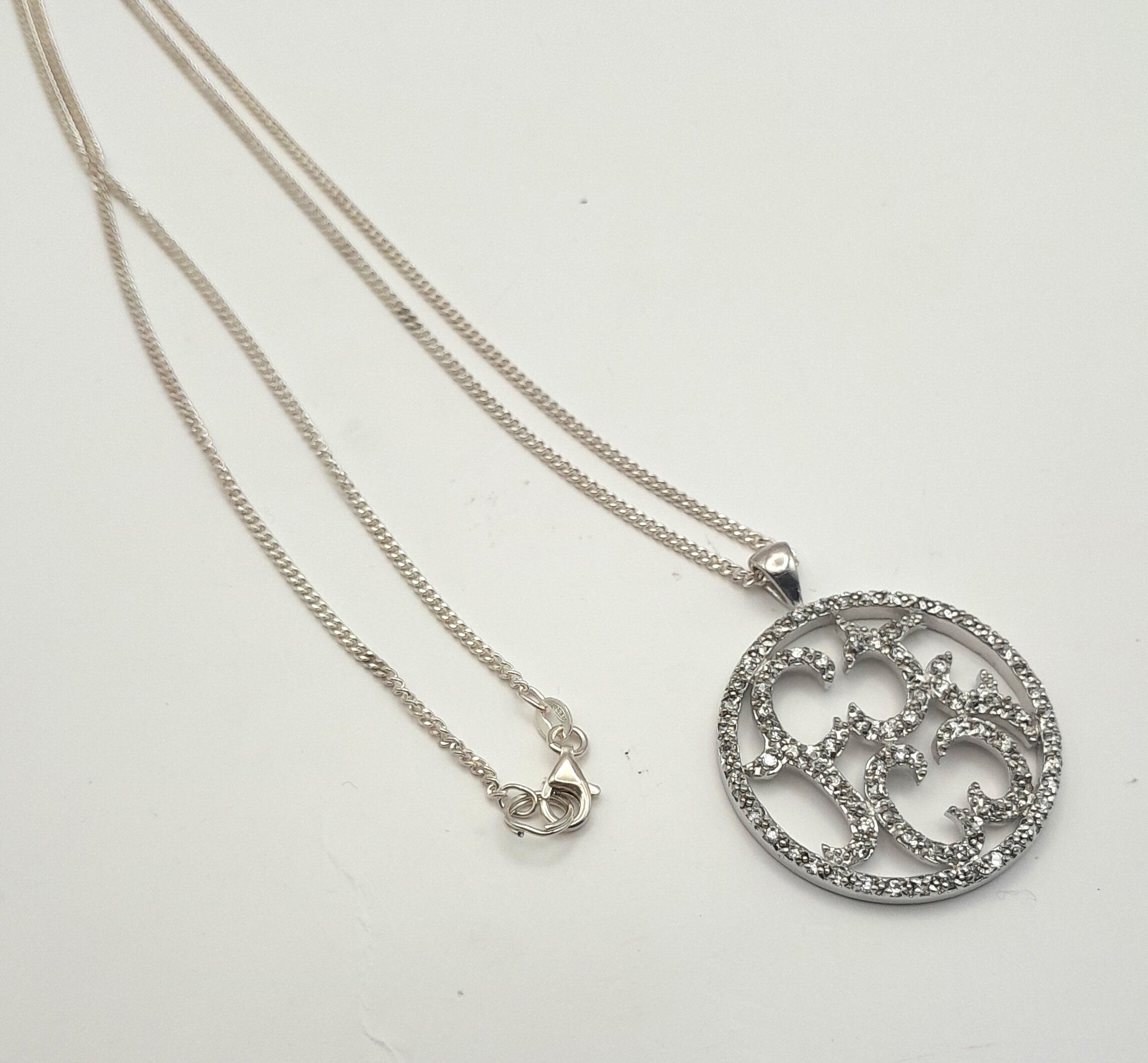 Sterling Silver Round Filigree Pendant Necklace